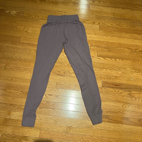 Lululemon Ready to Rulu High-Rise Joggers - Picture 3 of 9